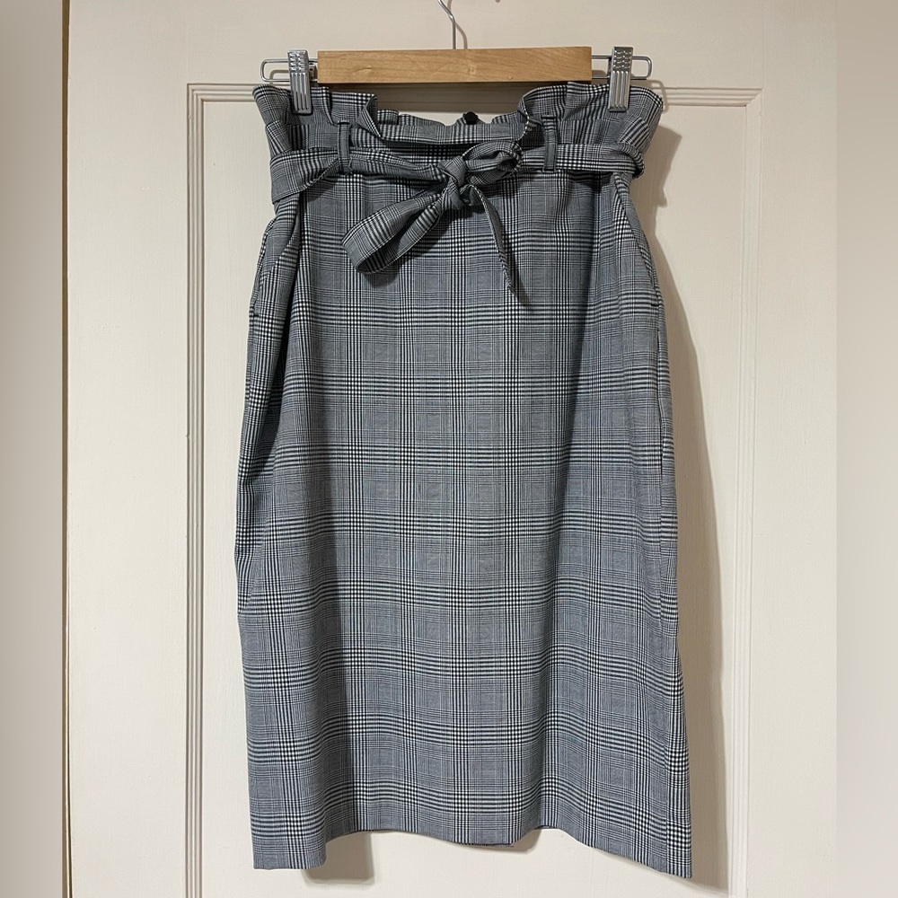 Banana Republic grey houndstooth plaid paper bag skirt